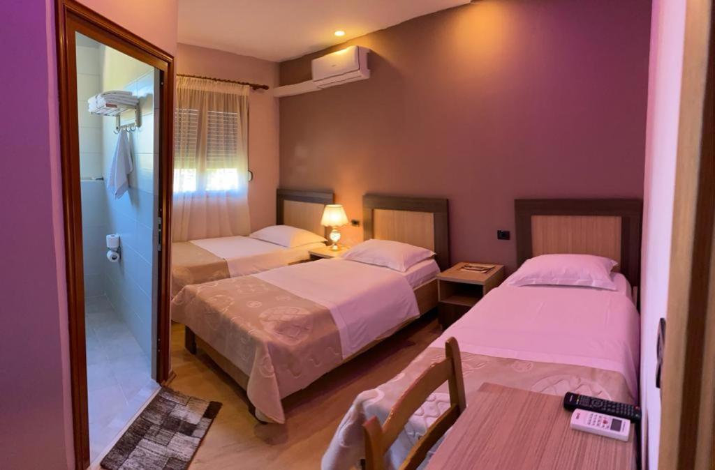 Joan Guesthouse Permet Exterior photo